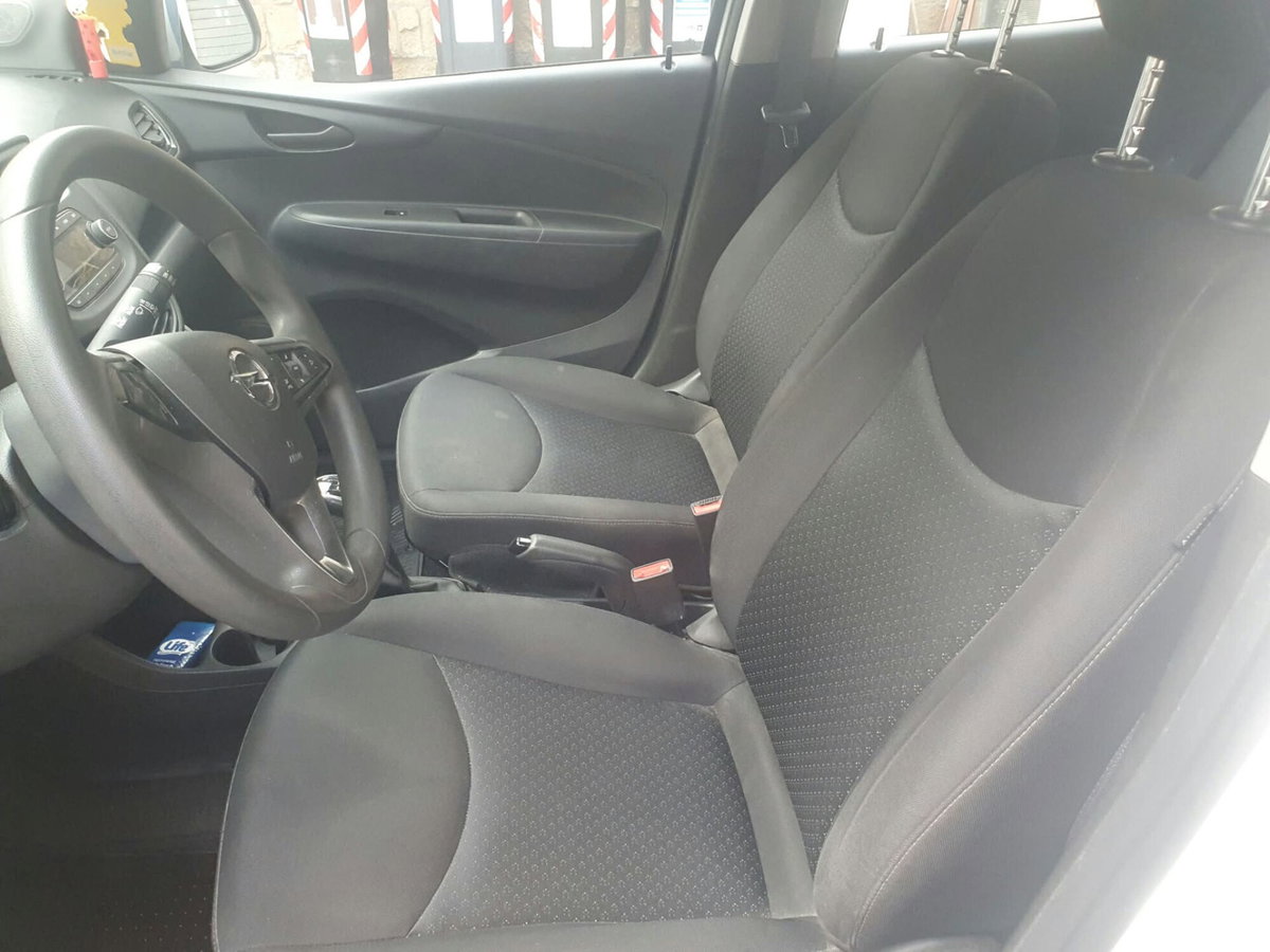 Opel Karl 1.0 75 CV (6)