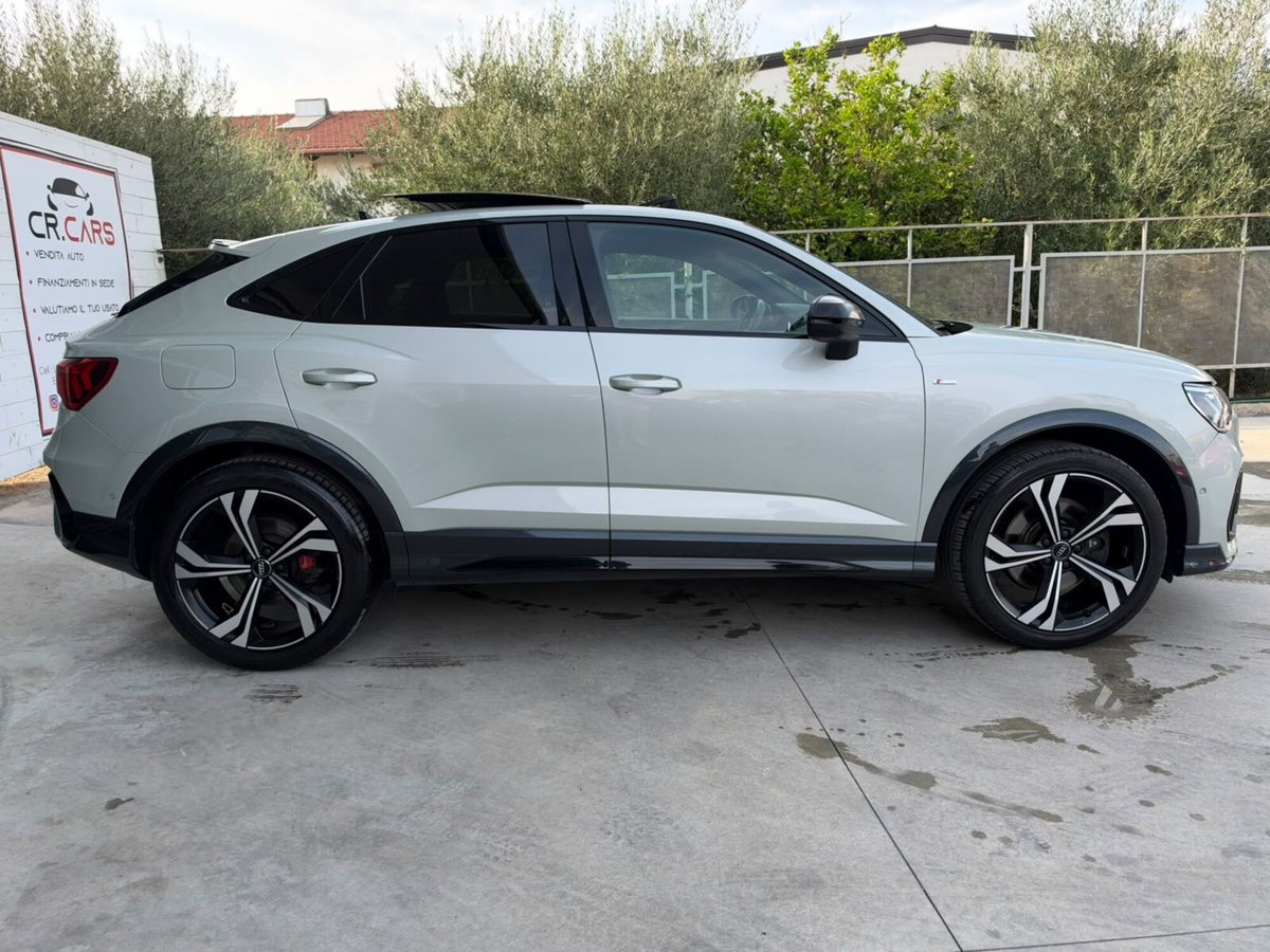 Audi Q3 Sportback 45 TFSI quattro S tronic S line edition (2)