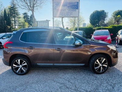Peugeot 2008 e-HDi 115 CV Stop&Start Allure (10)