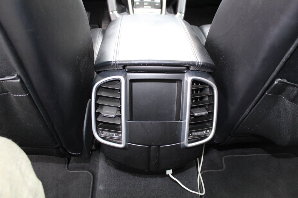 Porsche Cayenne 3.0 Diesel Platinum Edition (20)
