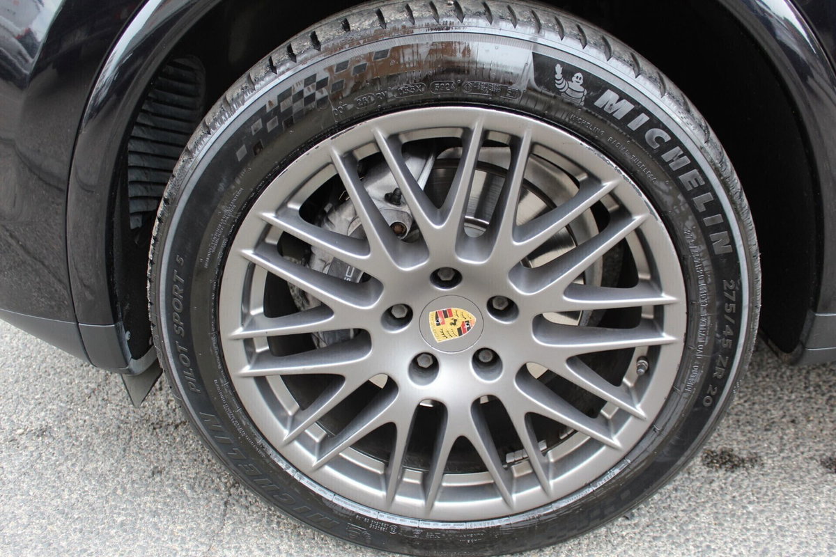 Porsche Cayenne 3.0 Diesel Platinum Edition (7)