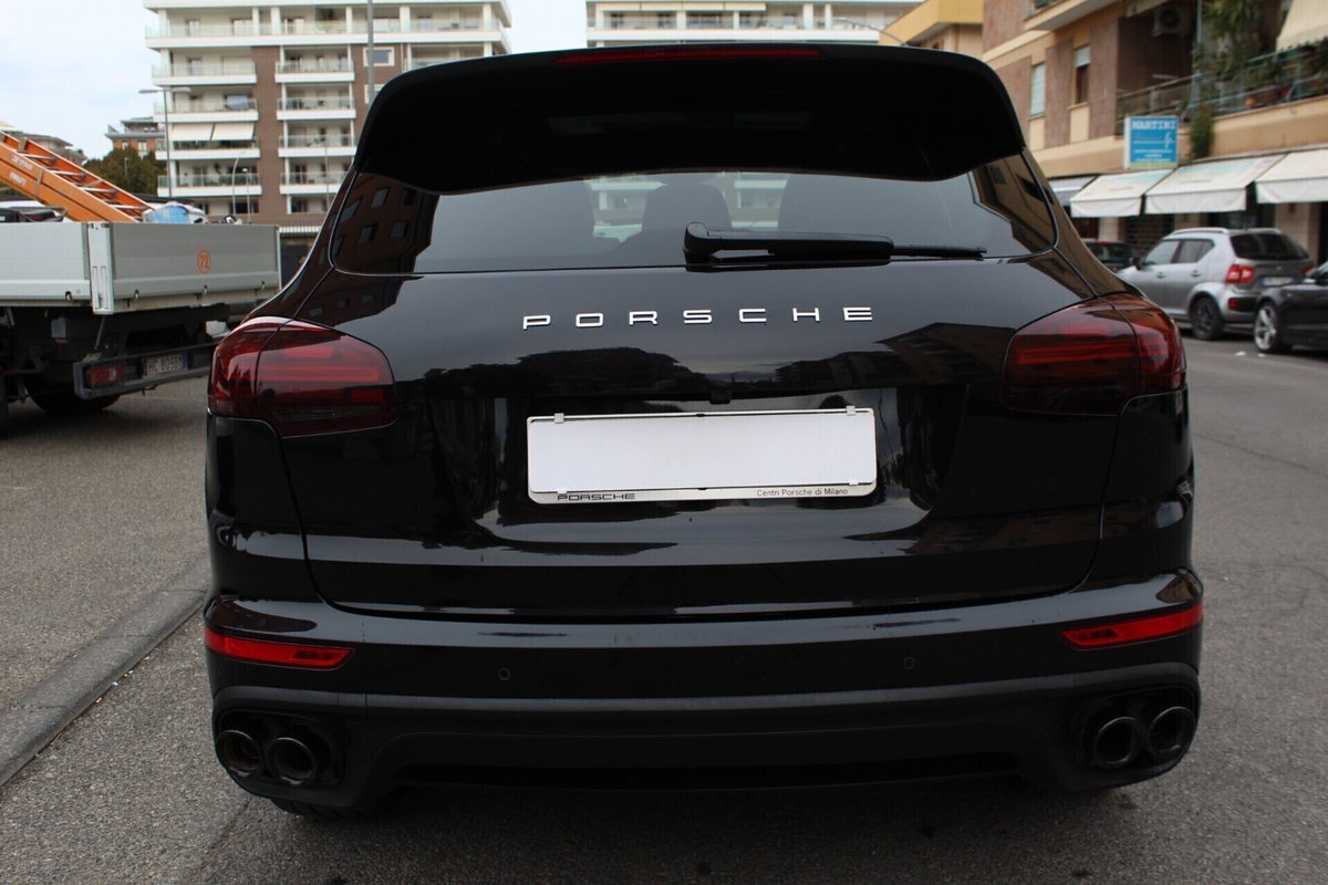 Porsche Cayenne 3.0 Diesel Platinum Edition (9)