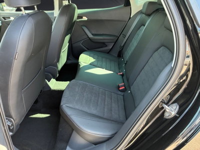 SEAT Arona 1.0 EcoTSI Black Edition (13)