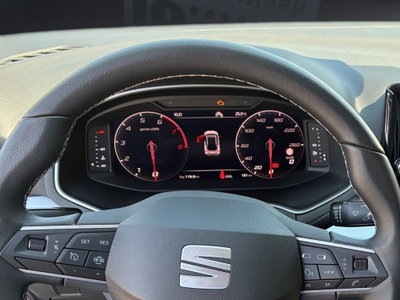SEAT Arona 1.0 EcoTSI Black Edition (16)