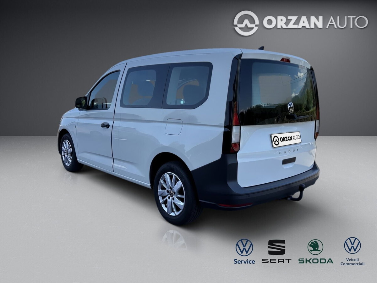Volkswagen Caddy 1.5 TSI 114 CV Life Maxi (5)