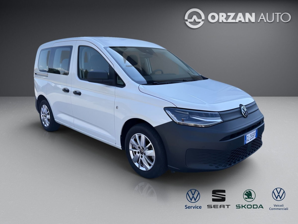 Volkswagen Caddy 1.5 TSI 114 CV Life Maxi (9)