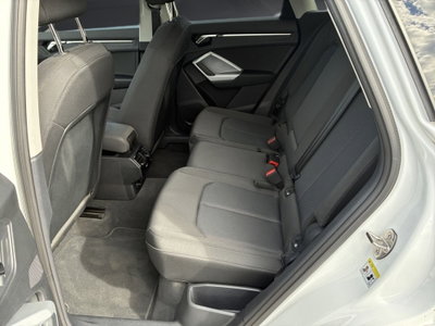 Audi Q3 Sportback 35 TDI quattro S tronic S line edition (12)