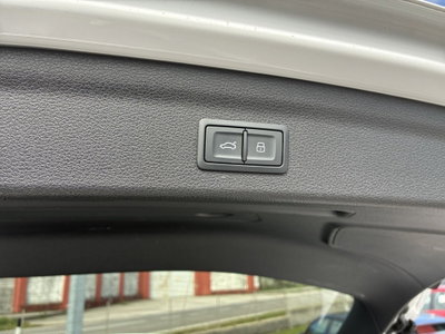 Audi Q3 Sportback 35 TDI quattro S tronic S line edition (15)