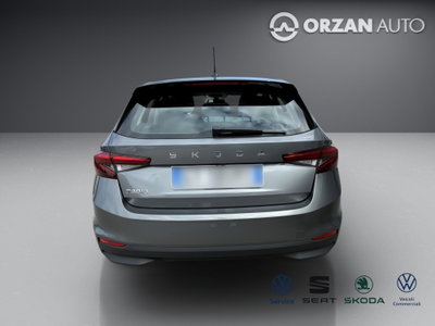 Skoda Fabia 1.0 tsi evo Young Edition 95cv (6)