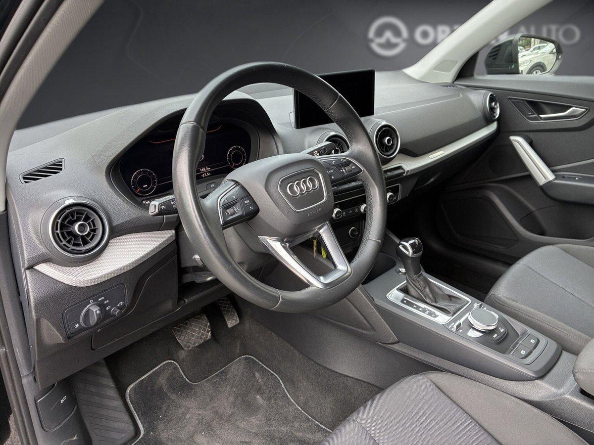 Audi Q2 Q2 35 TFSI S tronic Business (11)