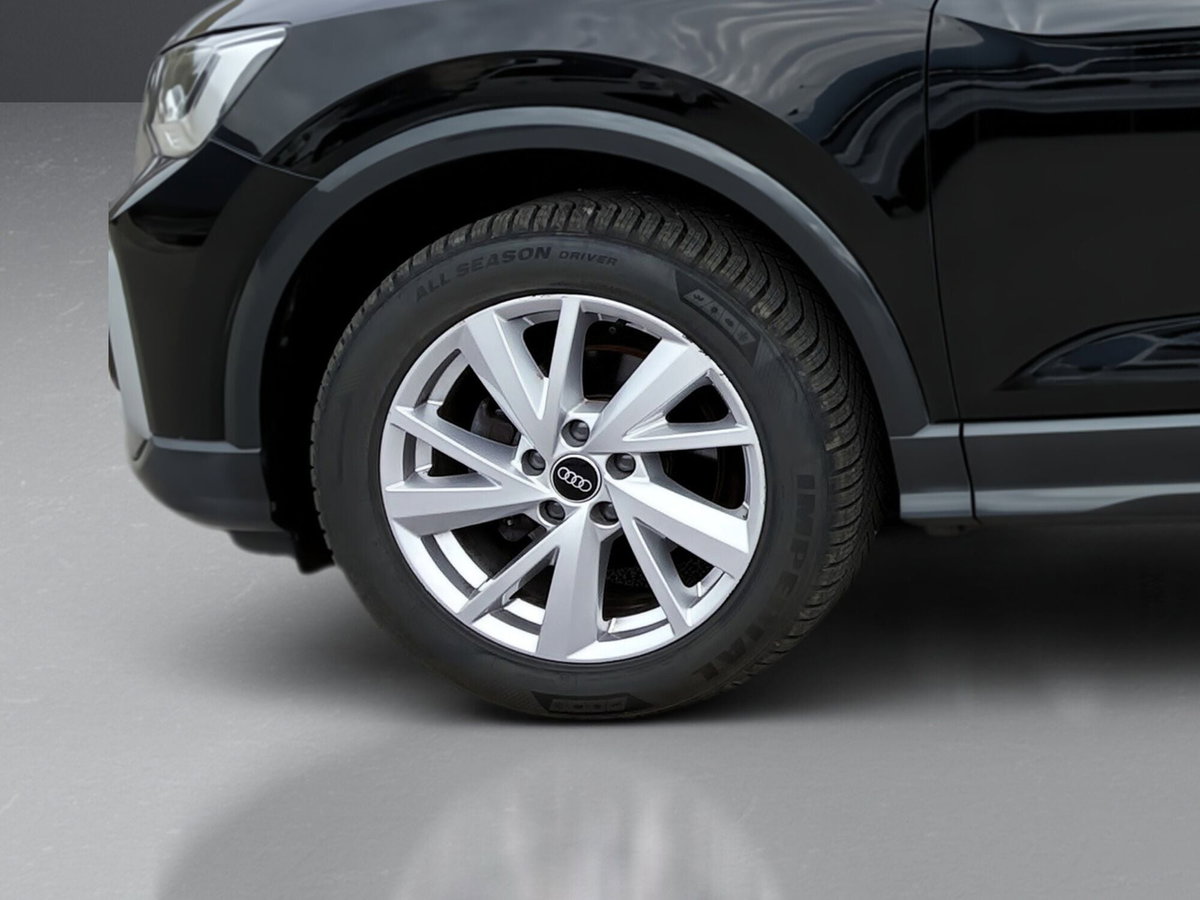 Audi Q2 Q2 35 TFSI S tronic Business (4)