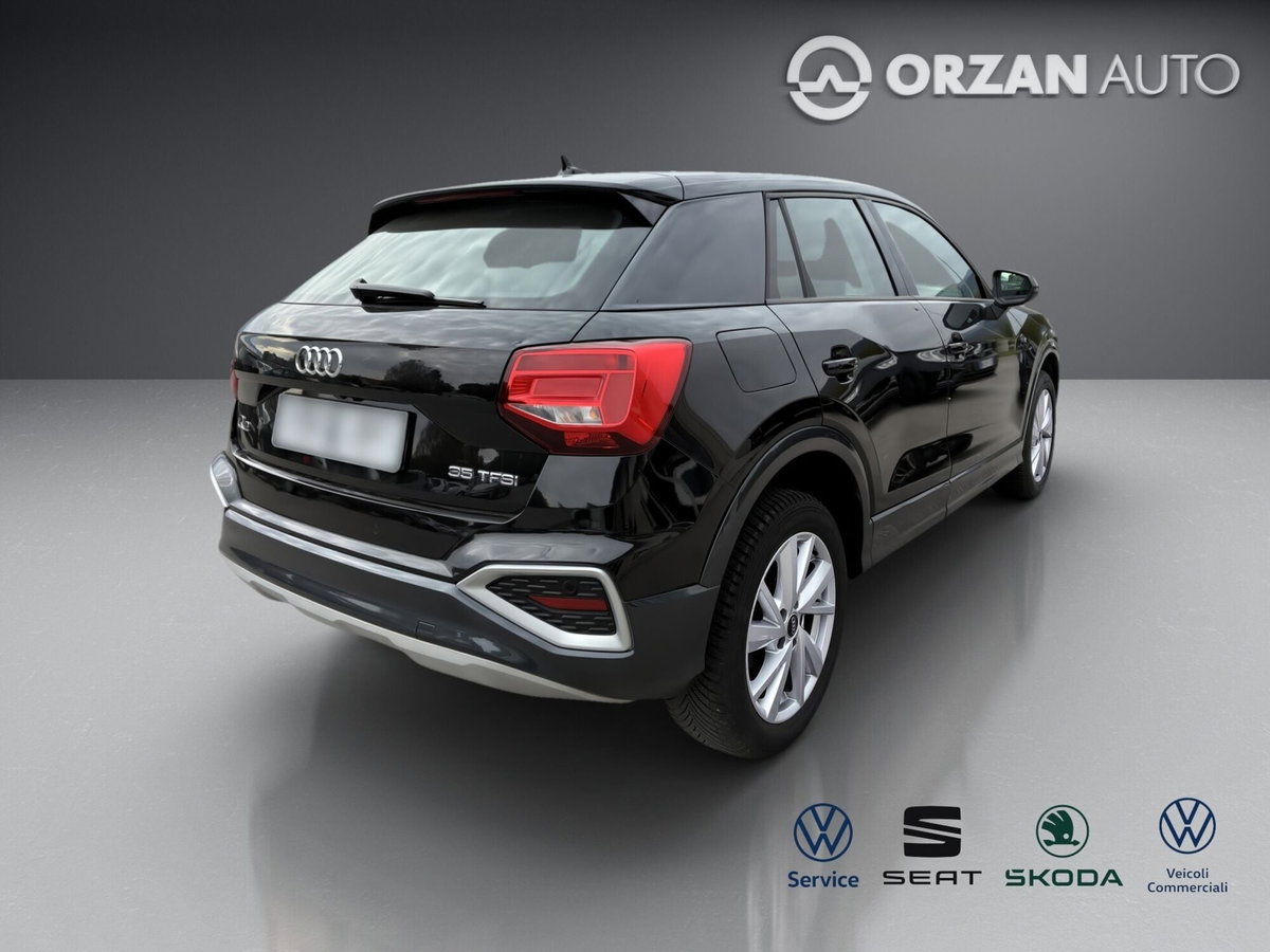 Audi Q2 Q2 35 TFSI S tronic Business (7)