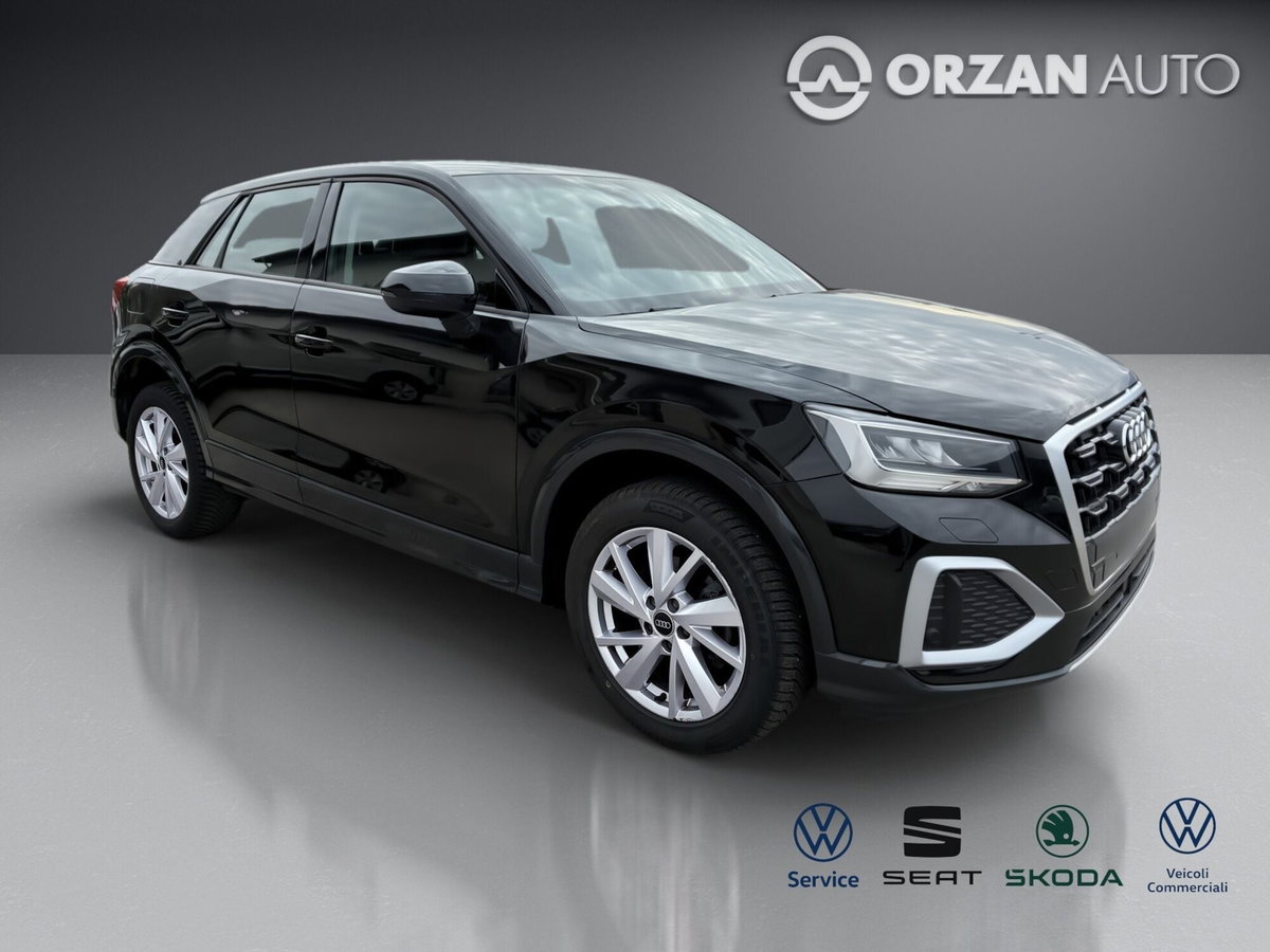 Audi Q2 Q2 35 TFSI S tronic Business (9)