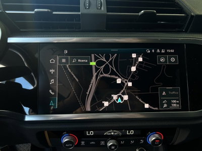 Audi Q3 45 TFSI e S tronic Business (12)