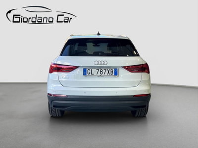 Audi Q3 45 TFSI e S tronic Business (6)