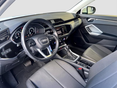 Audi Q3 45 TFSI e S tronic Business (9)