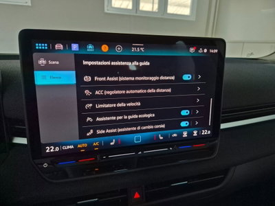 Volkswagen T-Roc 1.5 etsi Life 115cv dsg (19)