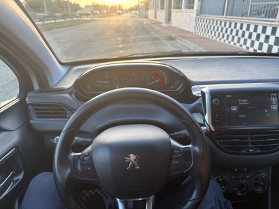 Peugeot 208 75 5 porte Allure (11)