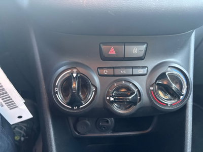 Peugeot 208 75 5 porte Allure (14)