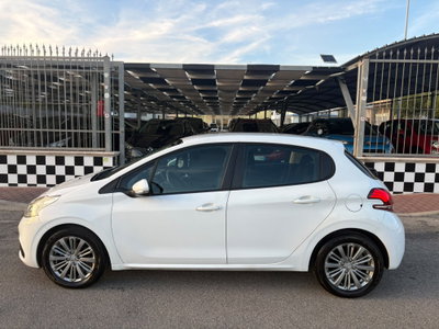 Peugeot 208 75 5 porte Allure (8)