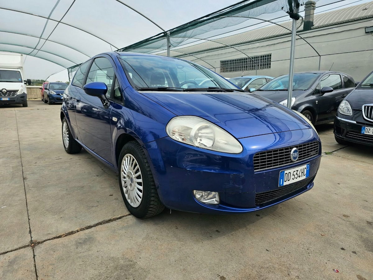 Fiat Grande Punto 1.3 MJT 90 CV 3 porte Sport (2)