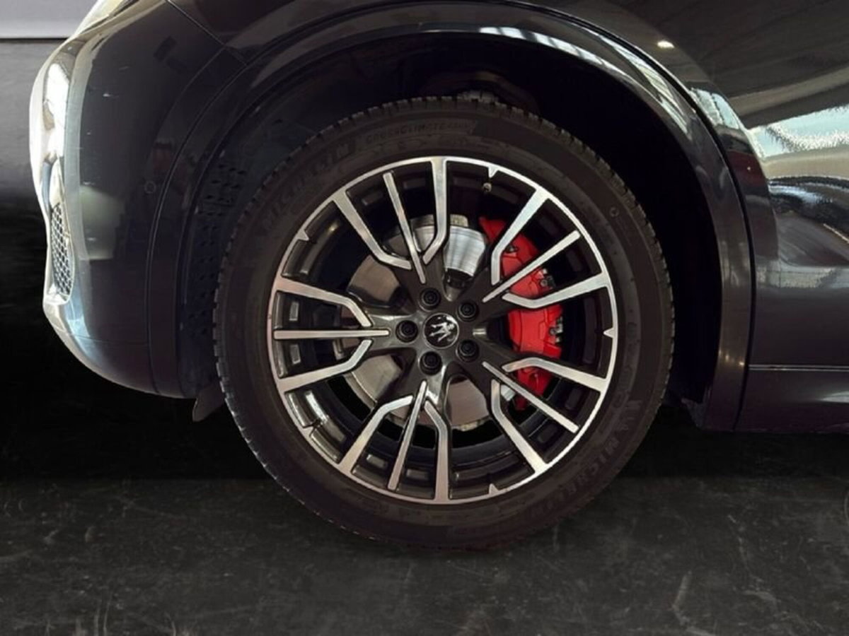 Maserati Grecale 2.0 mhev GT 300cv auto (14)