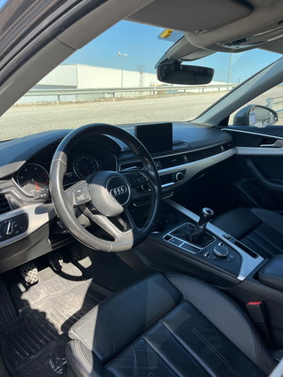 Audi A4 Avant 2.0 TDI 150 CV ultra Business Sport (7)