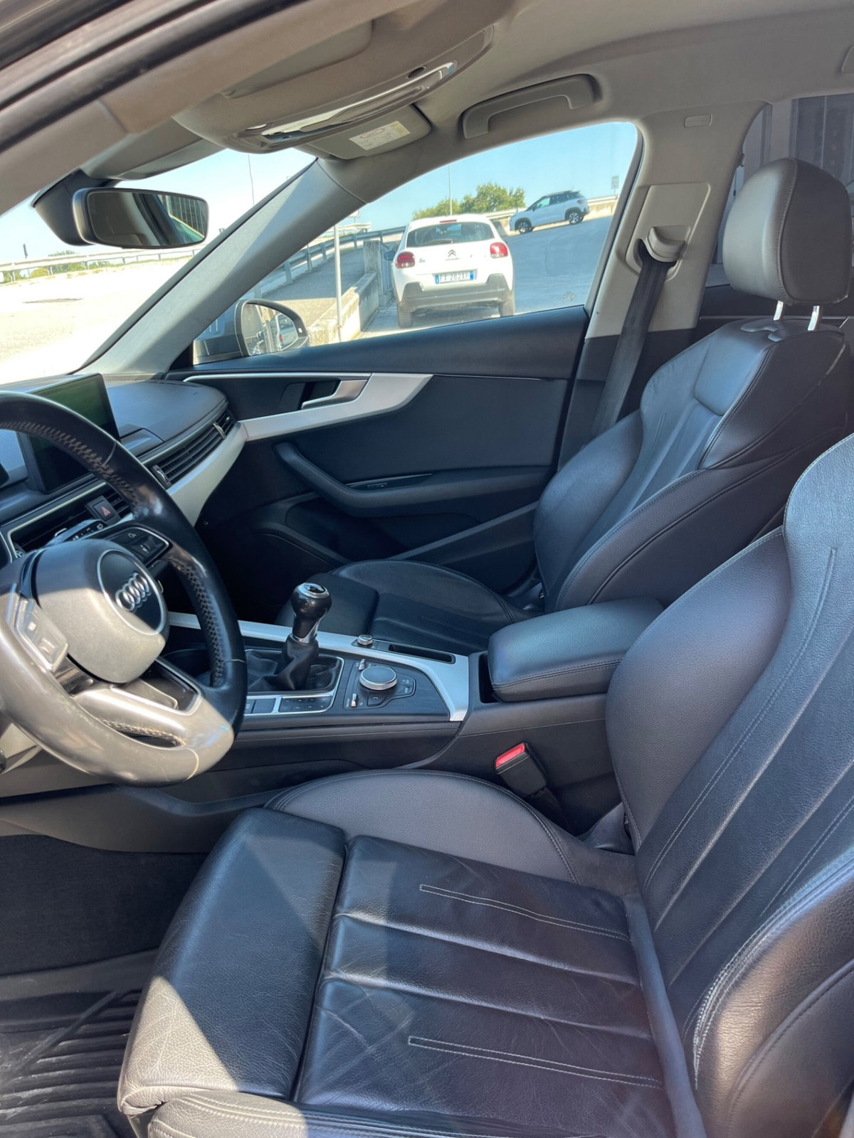 Audi A4 Avant 2.0 TDI 150 CV ultra Business Sport (8)