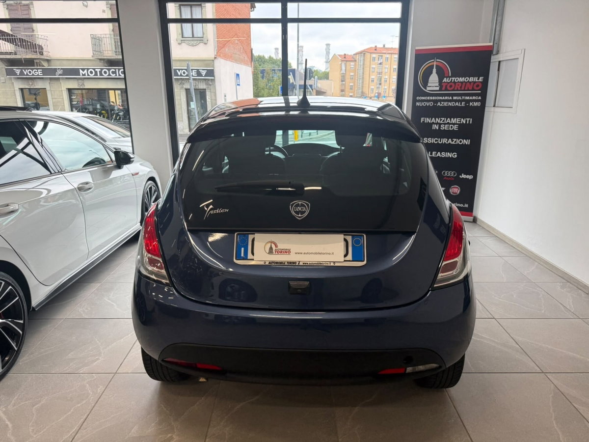 Lancia Ypsilon 1.2 69 CV 5 porte GPL Gold Plus (5)