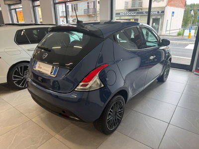 Lancia Ypsilon 1.2 69 CV 5 porte GPL Gold Plus (6)
