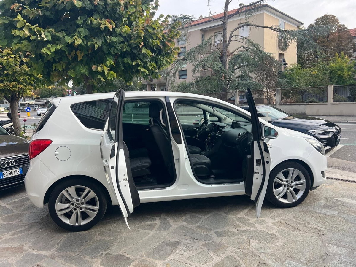 Opel Meriva 1.6 CDTI Start&Stop Cosmo (7)