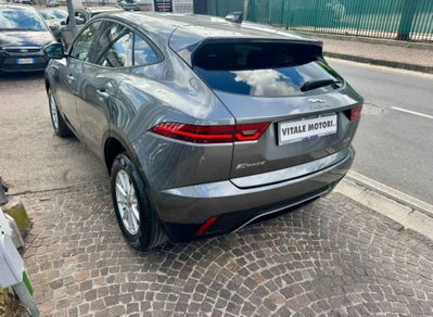 Jaguar E-Pace 2.0D 150 CV AWD aut. R-Dynamic (10)