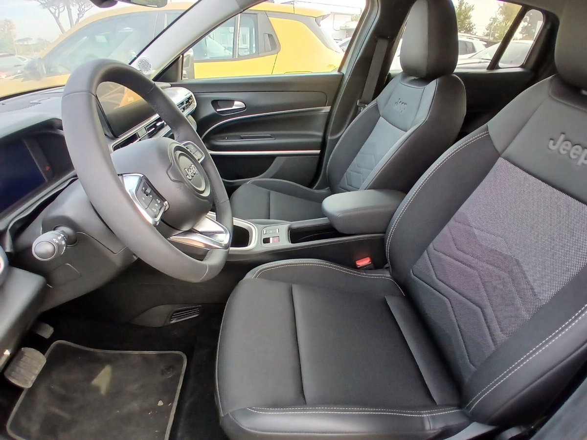 Jeep Avenger full-electric Summit fwd 156cv auto (18)