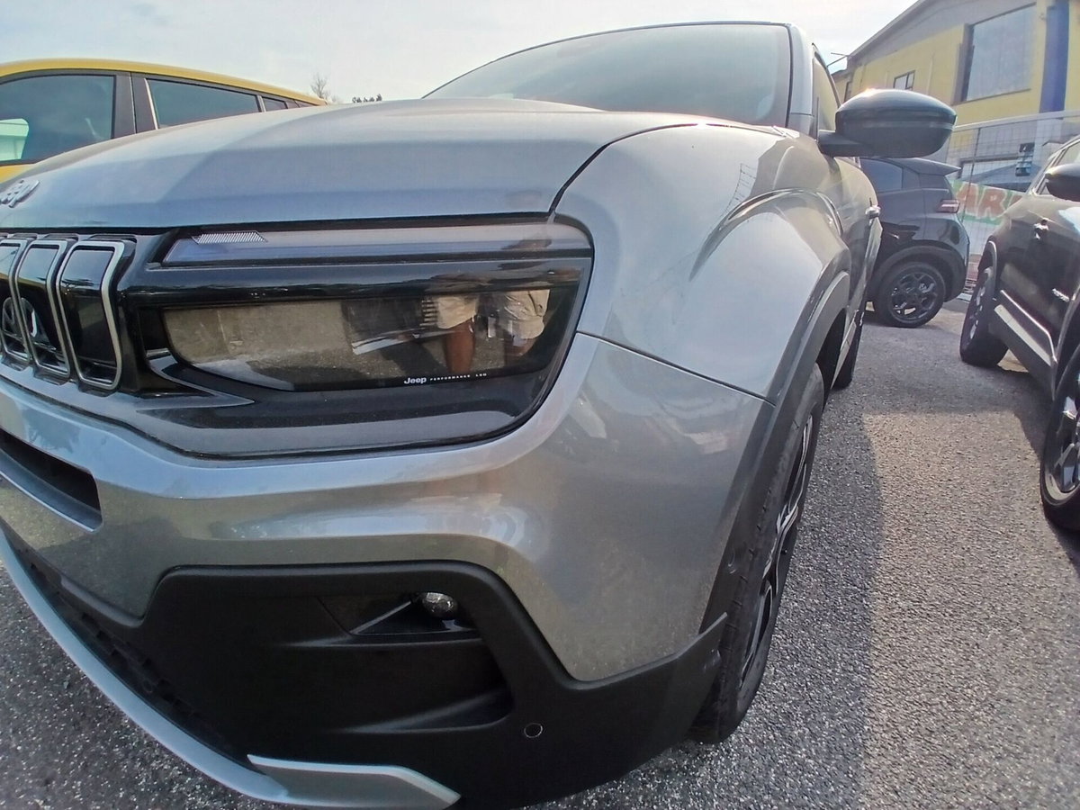 Jeep Avenger full-electric Summit fwd 156cv auto (7)