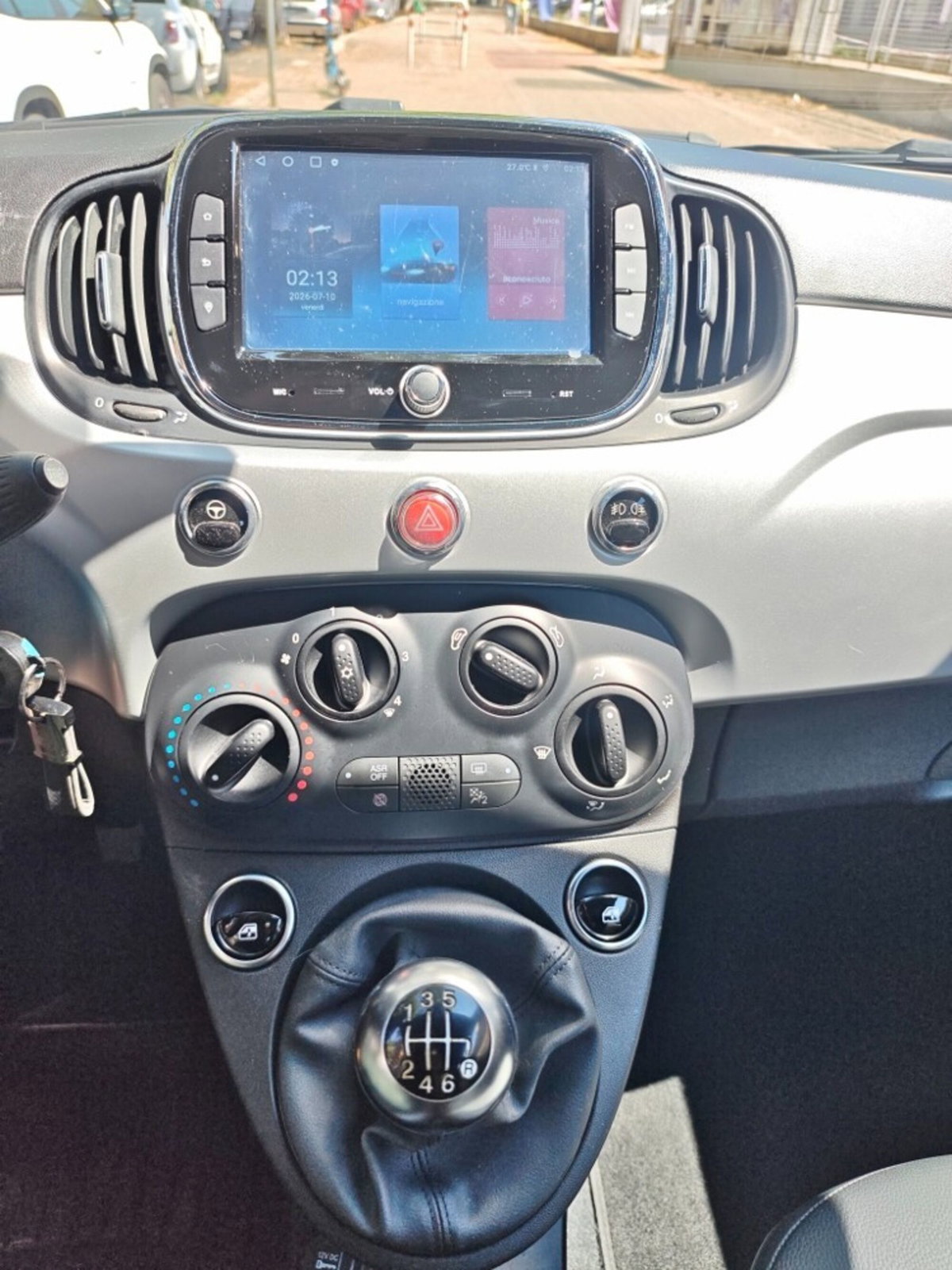 Fiat 500 1.0 Hybrid Connect (13)
