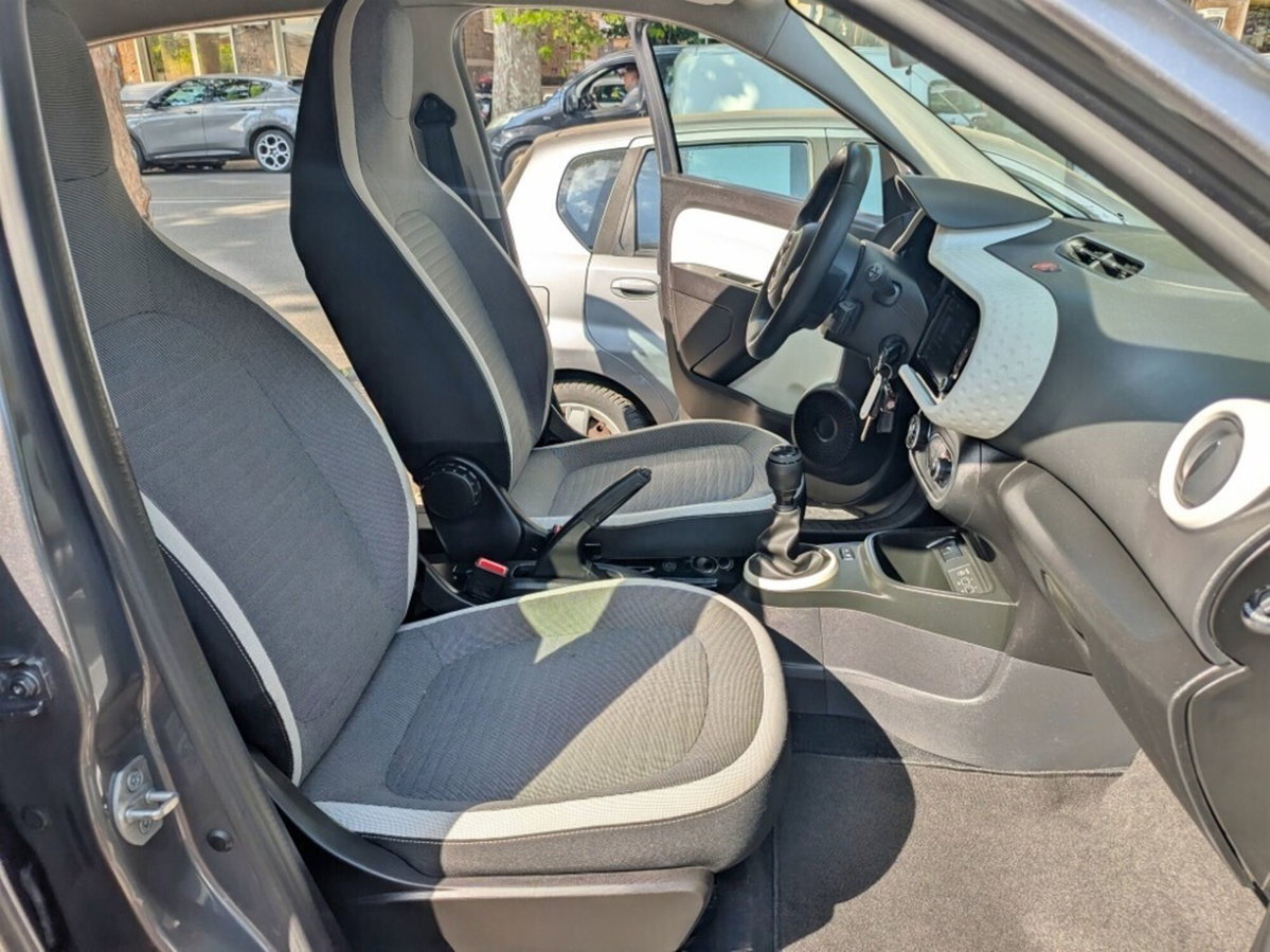 Renault Twingo SCe 65 CV Vibes (7)