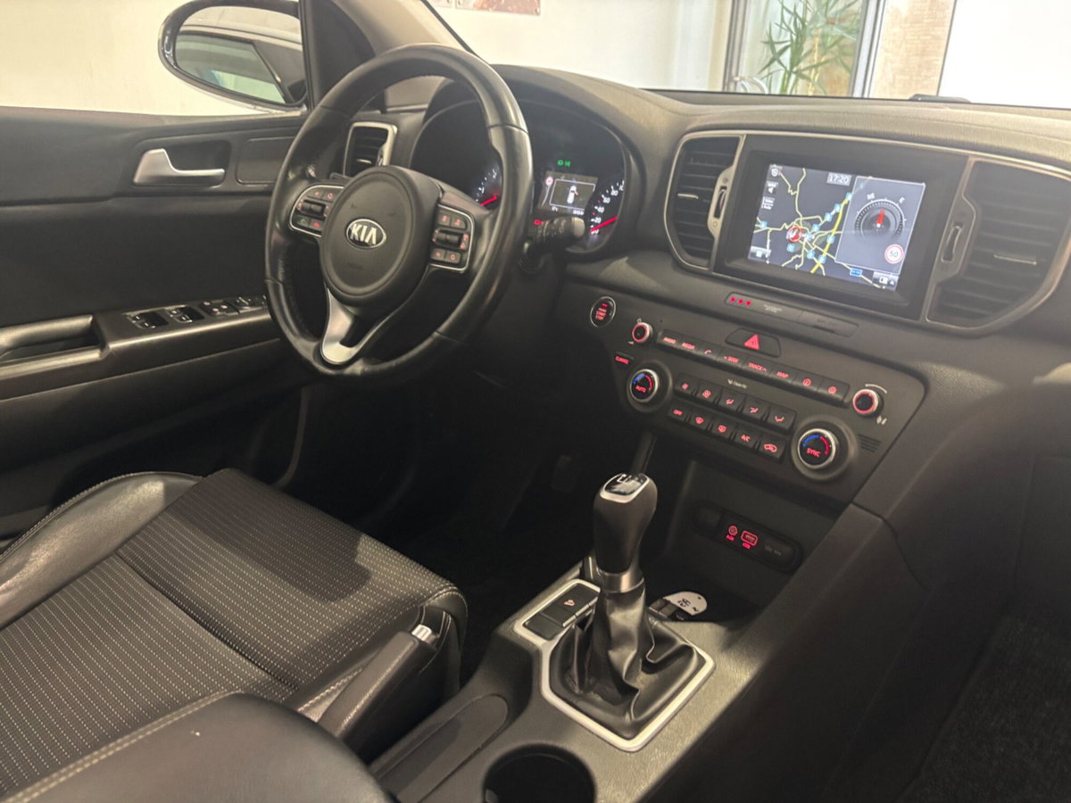 Kia Sportage 1.7 CRDI 2WD Class (14)
