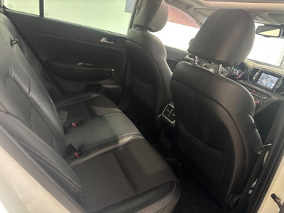 Kia Sportage 1.7 CRDI 2WD Class (15)
