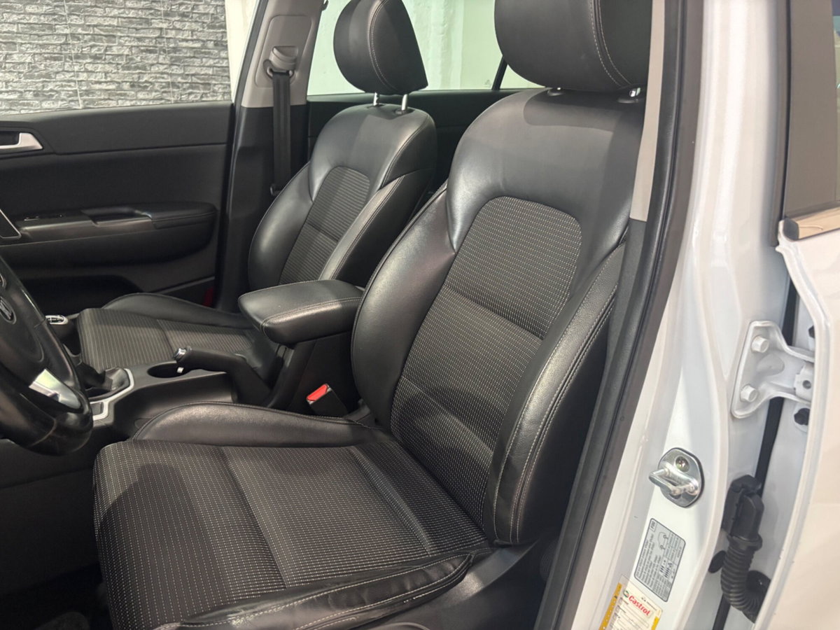 Kia Sportage 1.7 CRDI 2WD Class (18)