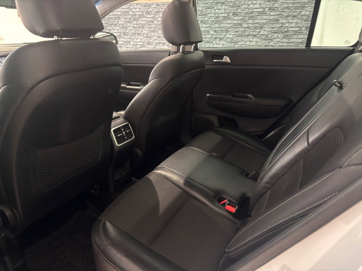 Kia Sportage 1.7 CRDI 2WD Class (19)