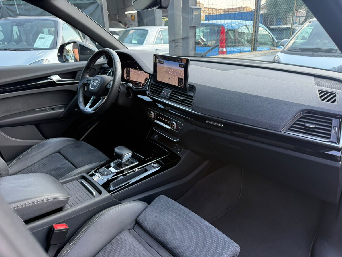 Audi Q5 40 TDI 204 CV quattro S tronic (7)