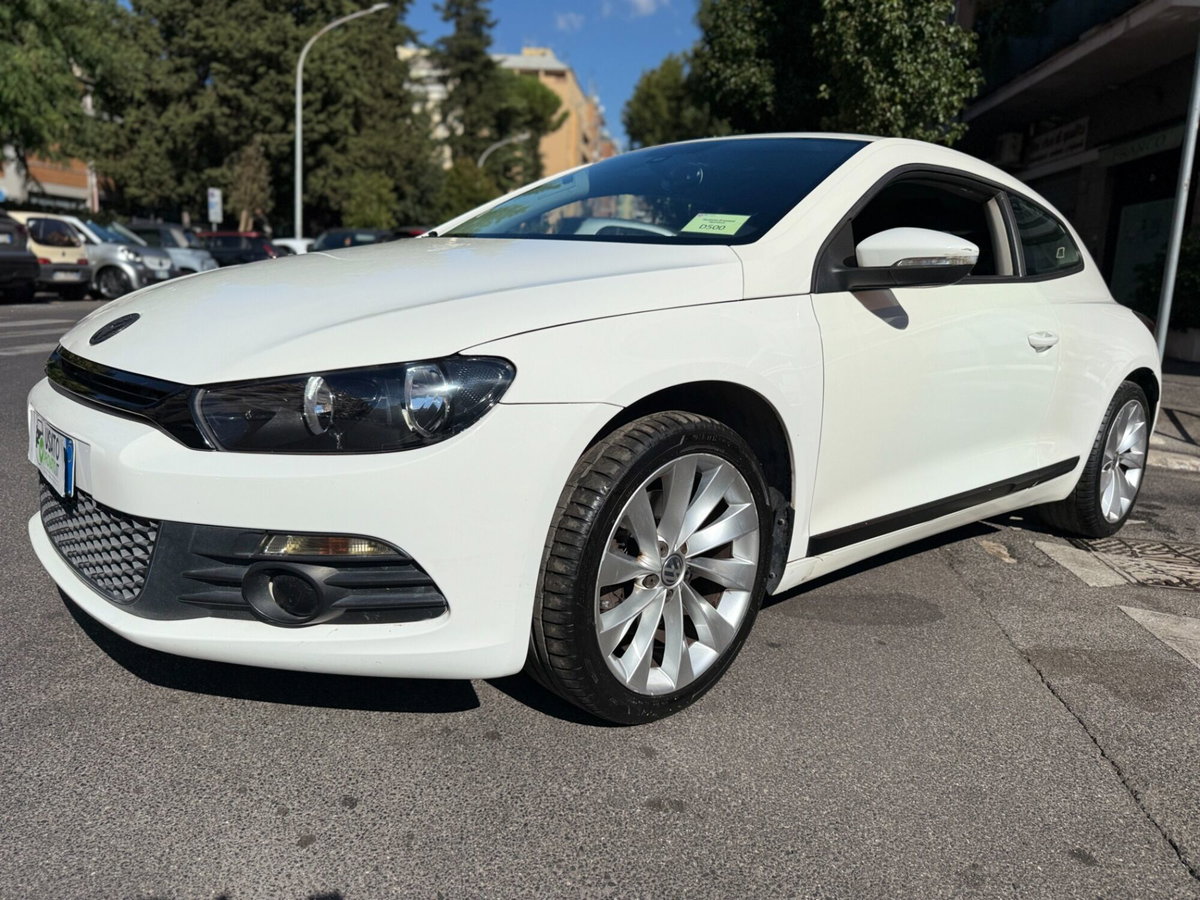 Volkswagen Scirocco 1.4 TSI 160CV