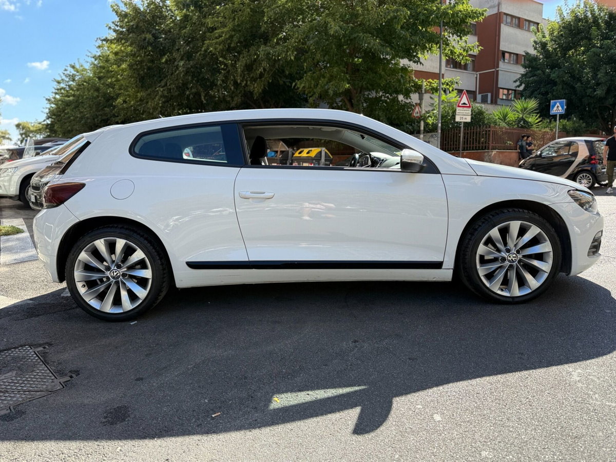 Volkswagen Scirocco 1.4 TSI 160CV (5)