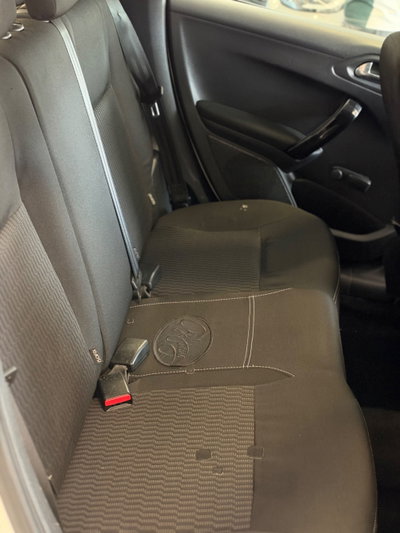 Peugeot 208 75 5 porte Allure (12)