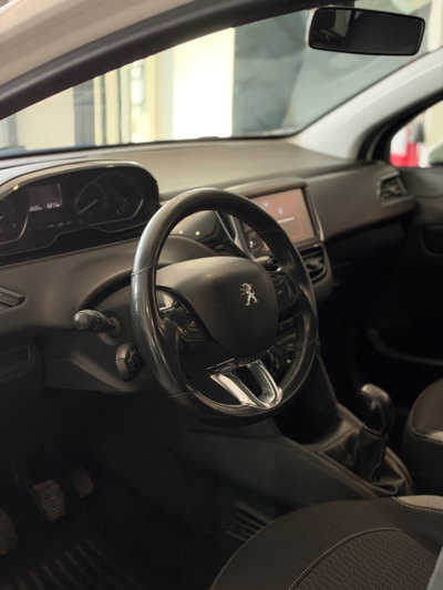 Peugeot 208 75 5 porte Allure (9)