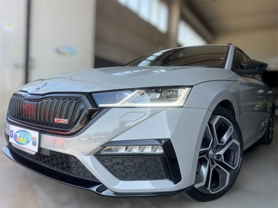 Skoda Octavia Station Wagon 2.0 TDI EVO SCR 200 CV DSG 4x4 Wagon Scout usata