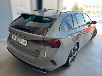 Skoda Octavia Station Wagon 2.0 TDI EVO SCR 200 CV DSG 4x4 Wagon Scout (6)