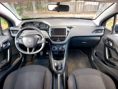 Peugeot 208 75 5 porte Active (3)