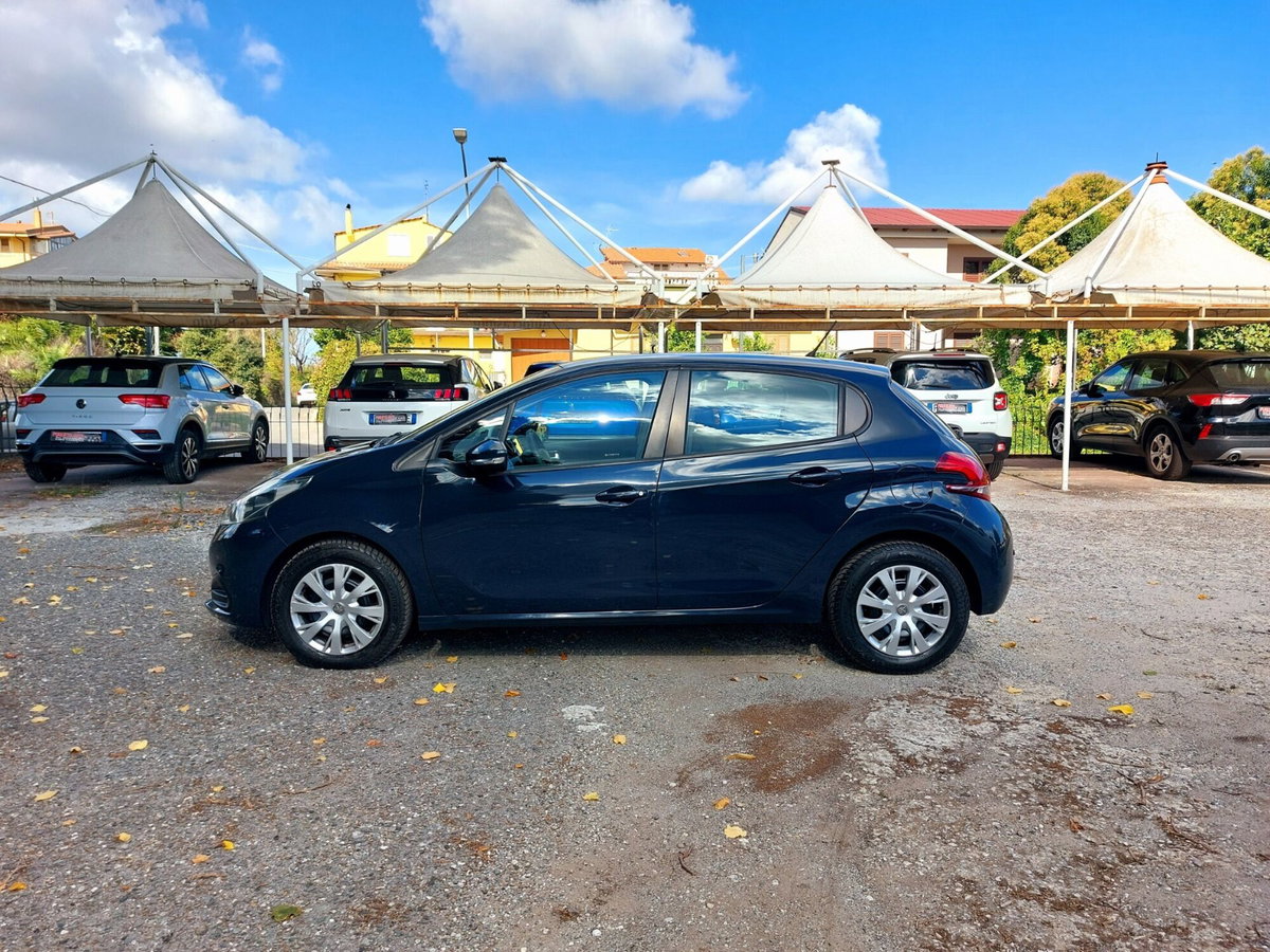 Peugeot 208 75 5 porte Active (8)