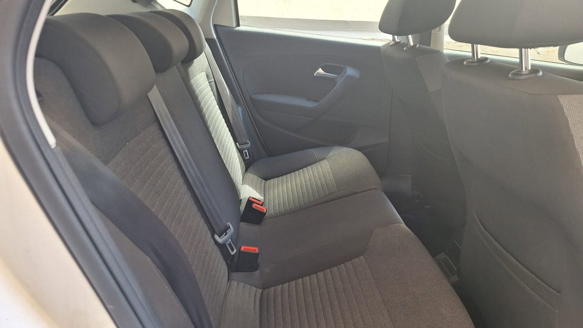 Volkswagen Polo 1.2 TDI DPF 5 p. BlueMotion 89g (13)